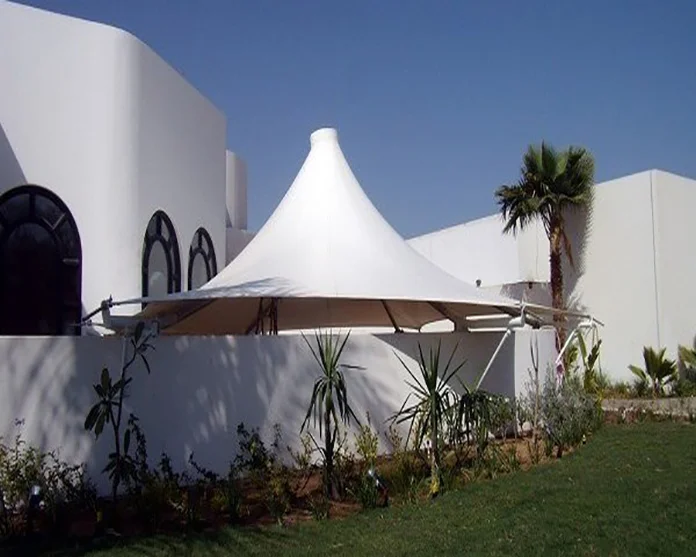 عند حداد هناجر شينكو نقوم بتحديد مساحة المكان حتى نختار الحجم الذي يناسب العميل، بعد ذلك نقوم بحداد وتصميم 

هناجر شينكو على حسب رغبة العميل، ونتمكن من استخدام أفضل الخامات من 

الهناجر والمظلات وتكون بأسعار رمزية مناسبة لكافة العملاء، و يتم تثبيت 

الهناجر والمظلات بأستخدام معدات وأدوات ذات جودة عالية بعسير  